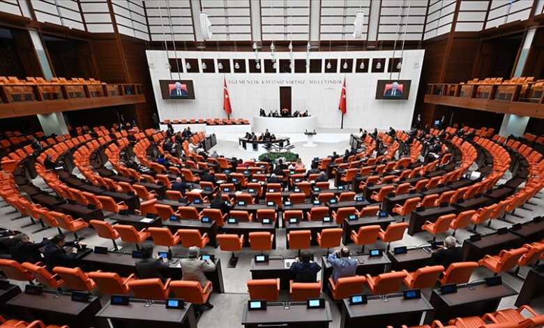 Kamu Personeline Esnek Mesai TBMM'de!