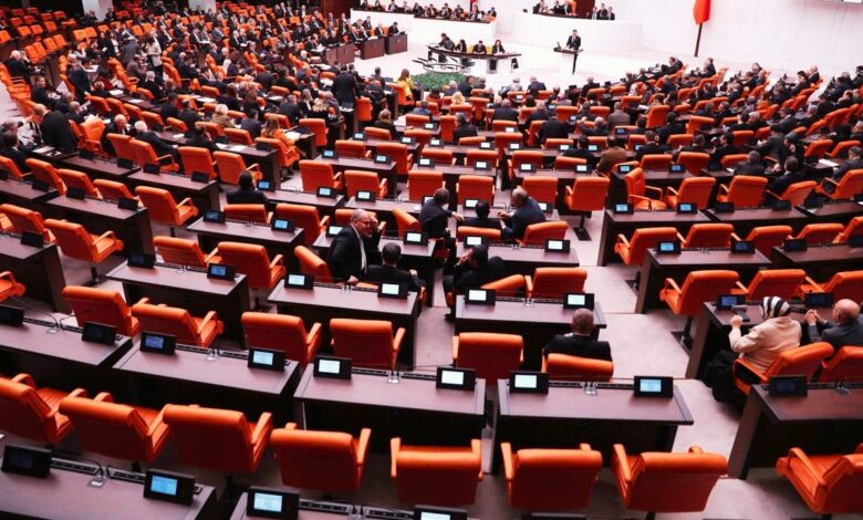 Meclis'te Sürpriz Karar: Temmuz'da Tatil Yok, Çalışmaya Devam!
