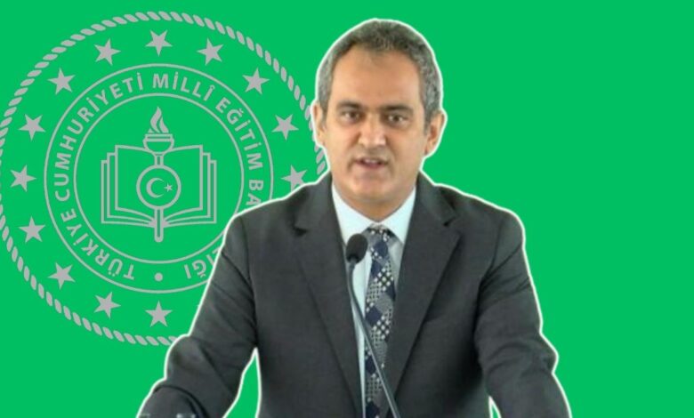 Sürpriz Bakanlık İddiası: Mahmut Özer Kabineye Geri Mi Dönüyor?