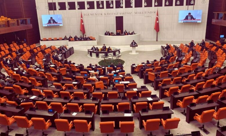 Meclis Tatili Ertelendi: 24 Temmuz'a Kadar Aralıksız Çalışma Kararı!