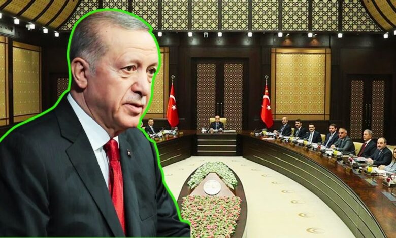 TGRT Haber'den Son Dakika: "Yeni Kabine Erdoğan'ın Cebinde, Değişiklik Bu Gece Geliyor!"