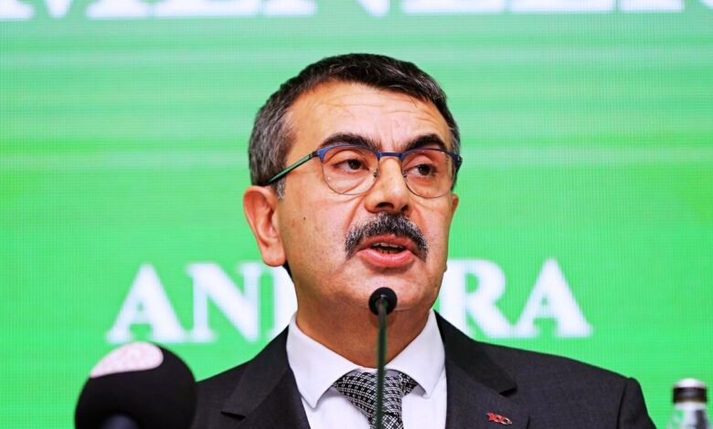 Bakan Tekin'den Önemli Açıklamalar: 10 Bin Öğretmen Ataması, LGS İddiaları ve PİKTES Öğretmenlerine Kadro!